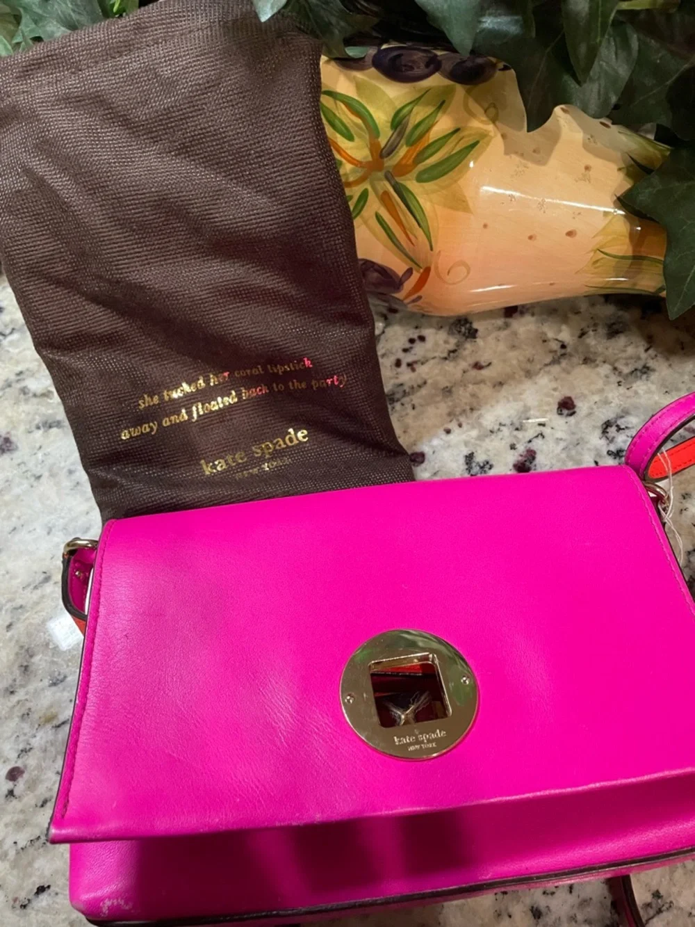 ♠️ Kate Spade Sally Newbury Lane Small Crossbody Bag Like new Preowned Fuchsia